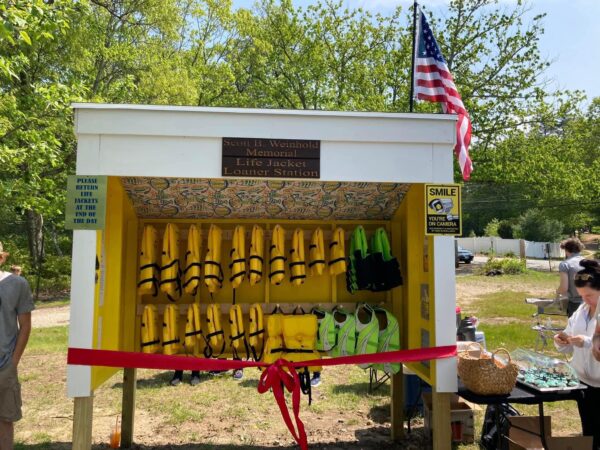 Life Jacket Loaner Station Open 23 May!